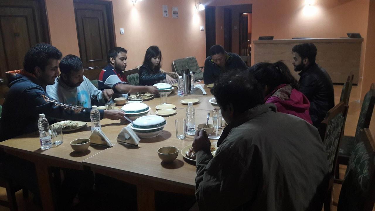 Hotel Sherpa Darjeeling (West Bengal) Eksteriør billede